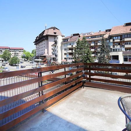 Apartament Patrick グラ・フモアルルイ エクステリア 写真