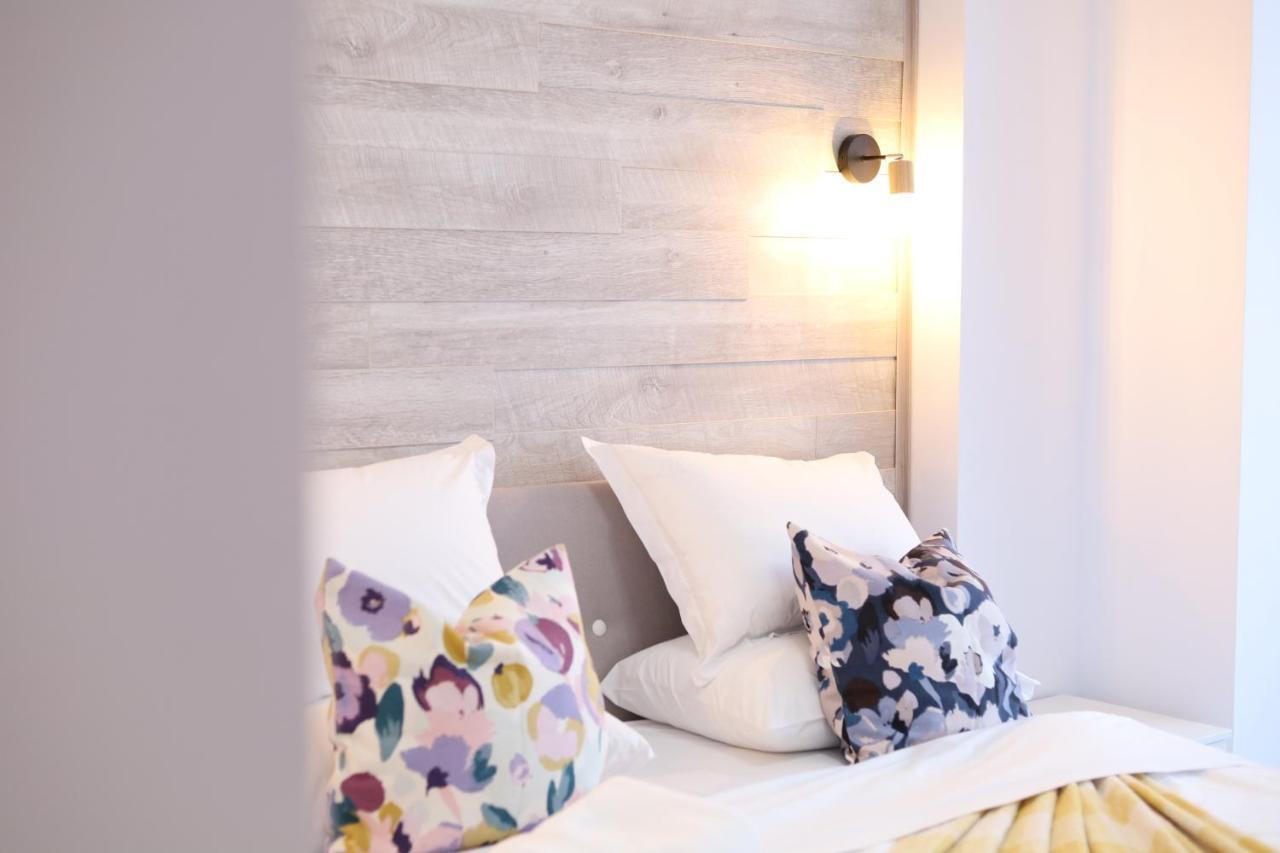 Apartament Patrick グラ・フモアルルイ エクステリア 写真