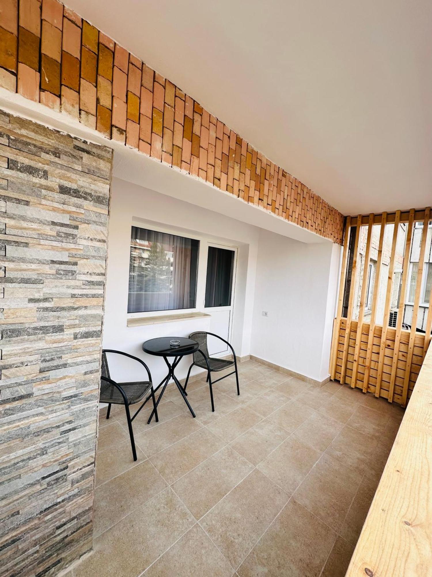 Apartament Patrick グラ・フモアルルイ エクステリア 写真