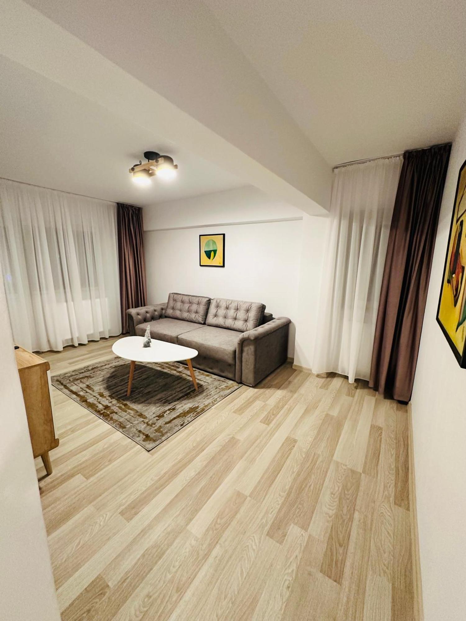 Apartament Patrick グラ・フモアルルイ エクステリア 写真